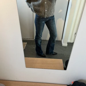 Bootcut jeans  - Skiiitsnygga bootcut jeans från MeltinPot. Passar mig som brukar ha s och är 168 lång. Lite långa på mig så passar även längre. 