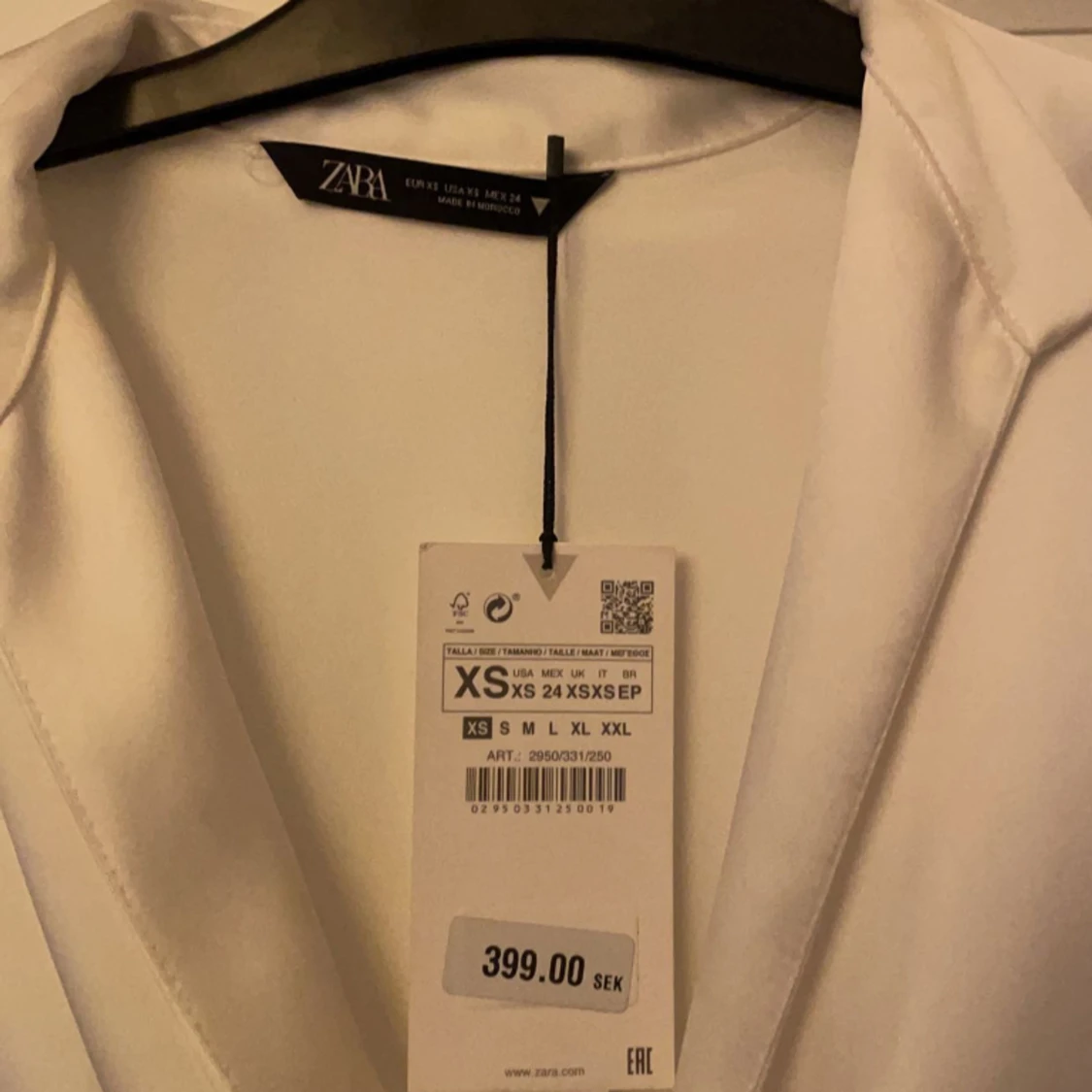 STUDENT KLÄNNING? - 91