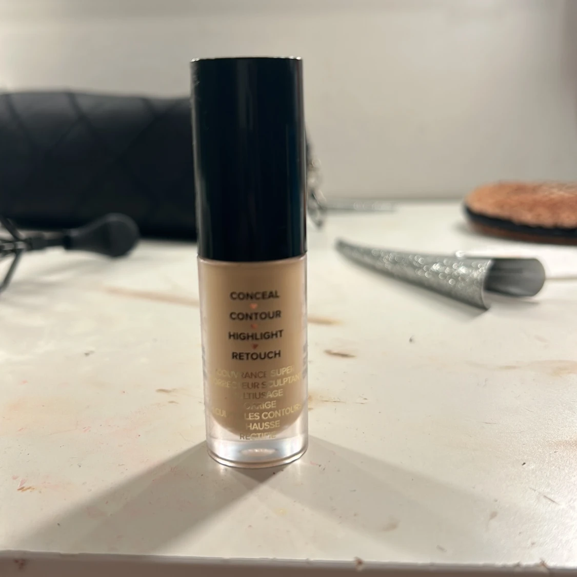 To faced concealer  - 92