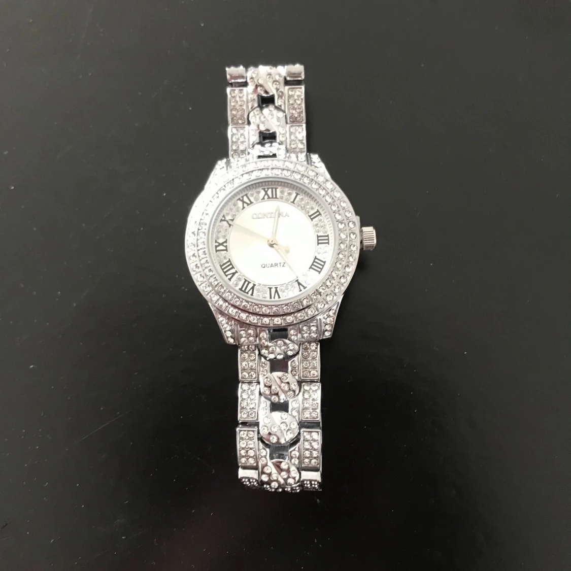 Super Häftig Dam Strass Klocka