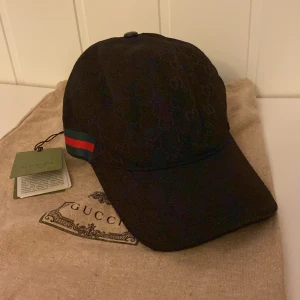 Gucci keps  - Toppskick nästan aldrig använd