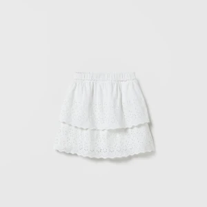 Fin kjol - En super fin kjol perfekt nu till sommarn☀️ Jätte fint skick bara använd några enstaka gånger. Strl 13-14 men den passar precis som Xs