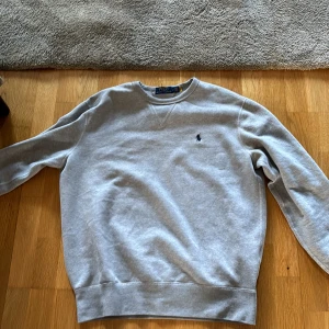 Ralphlauren sweatshirt - Mycket fint skick!