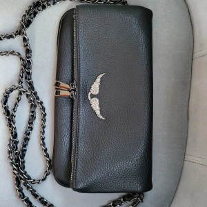 Zadig Voltaire väska - Som ny