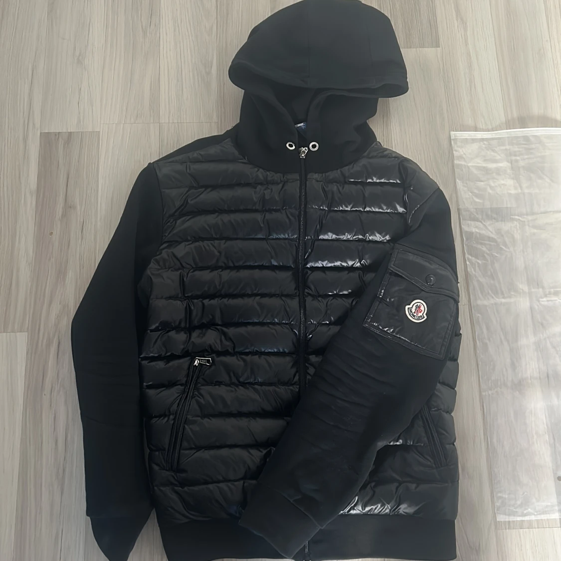 Moncler cardign - 90