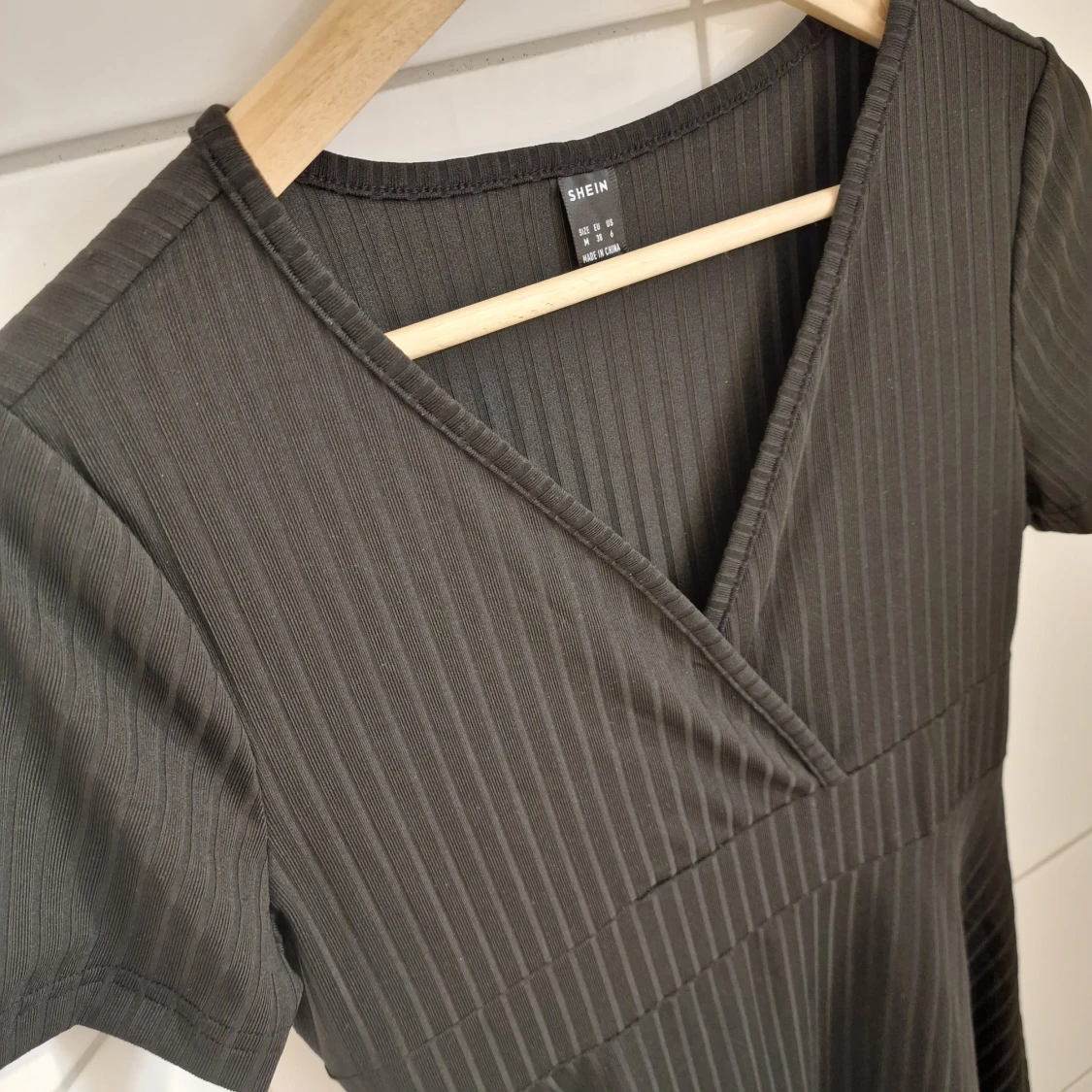 Klänning (Oanvänd) Strl M - 90