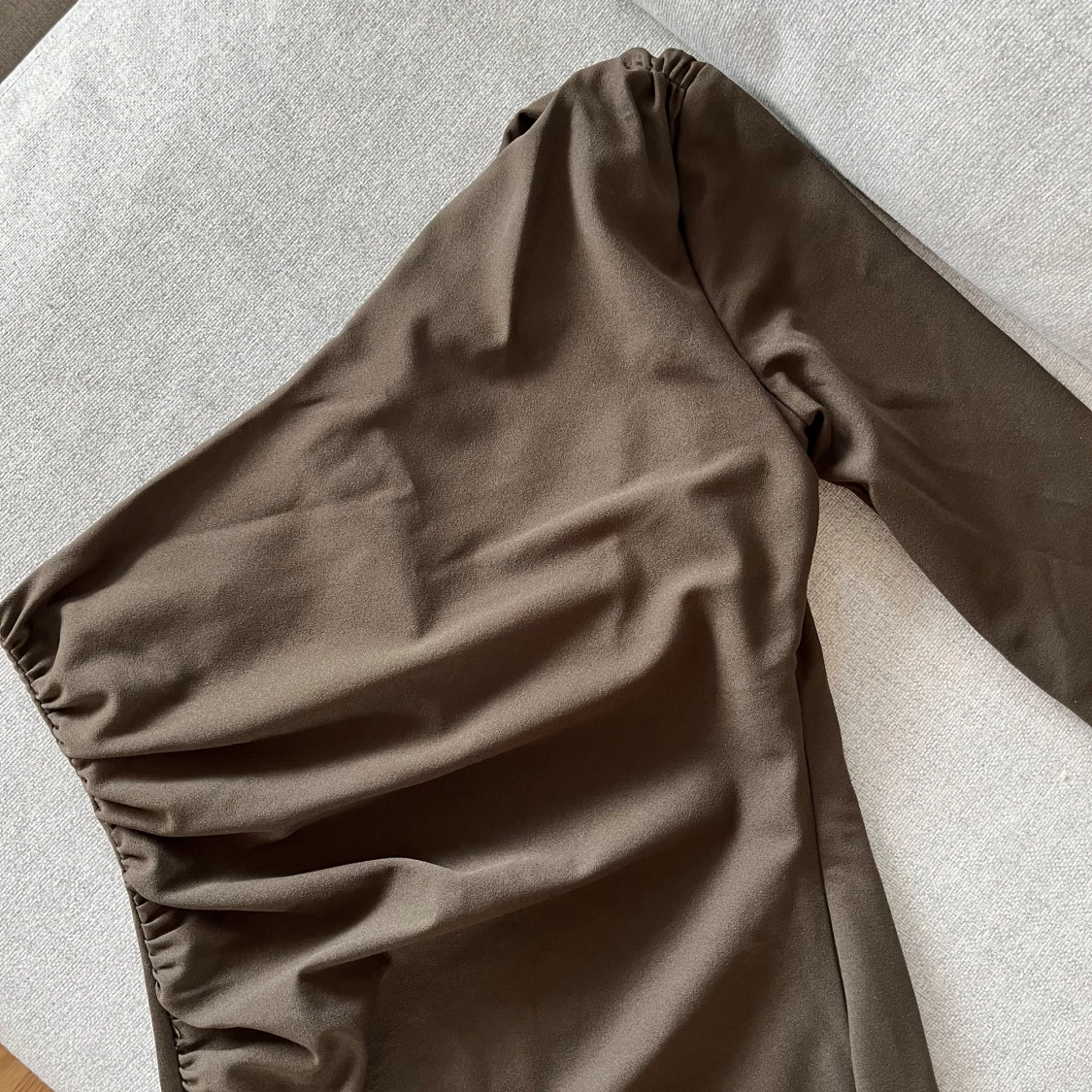 Enärmad klänning - 90