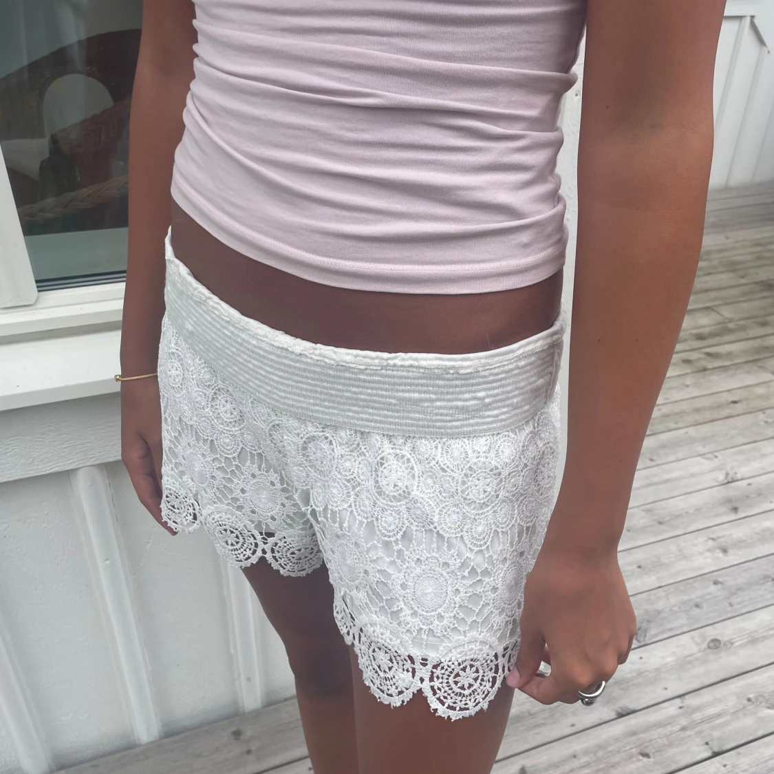 Trendiga spetsshorts  - 91