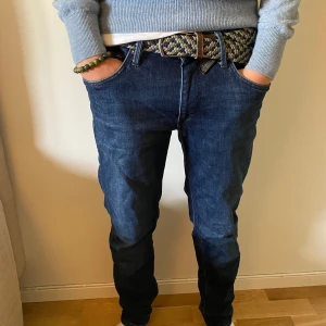 Jeans - Jack & Jones jeans i bra skick.  Orignalpris: 700kr  Passform: Regular/Clark