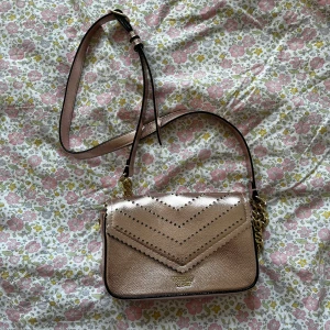 VS väska - Rosegold VS väska