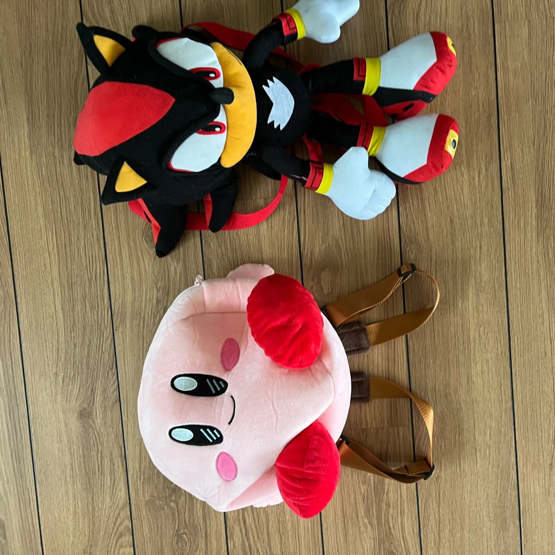 Sonic the hedgehog och Kirby väska 