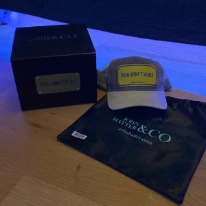 John hatter - Skick 7/10