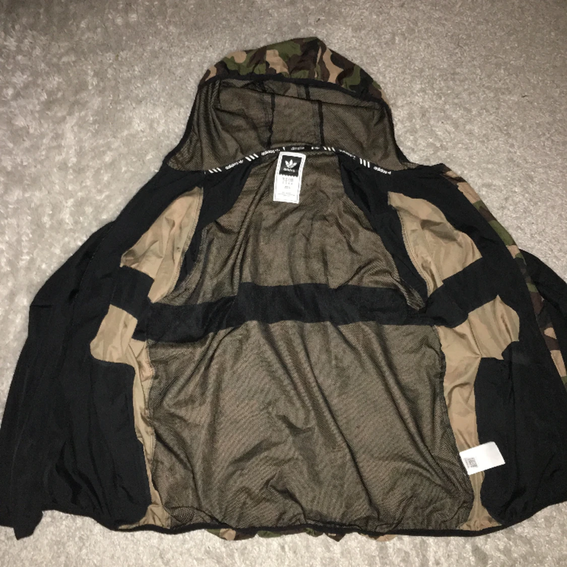 Adidas camo regn jacka 