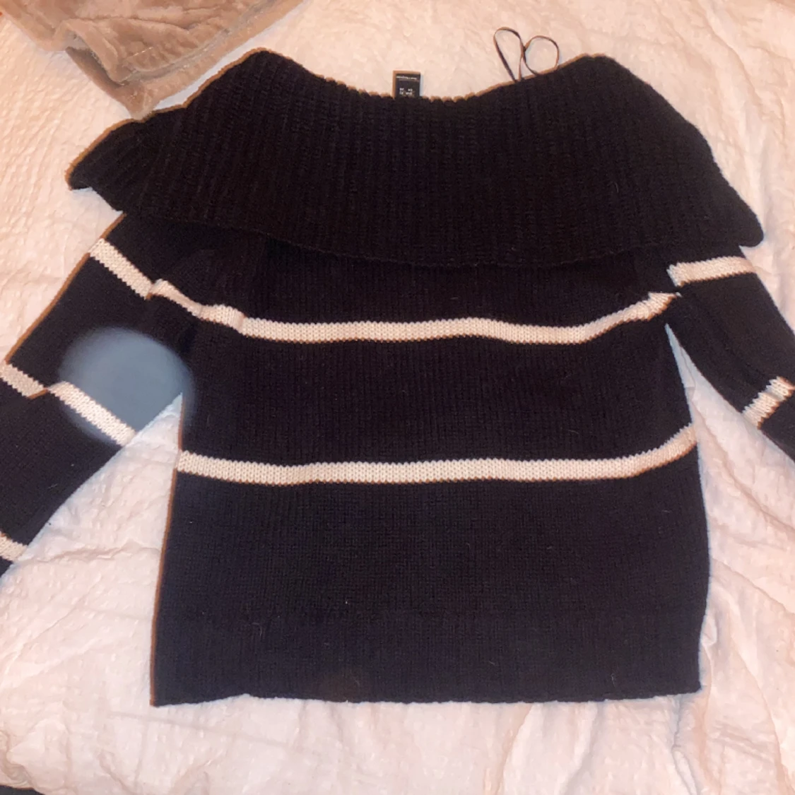 Stickad tröja - 91