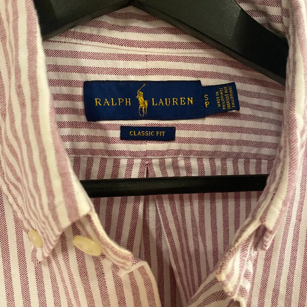 Ralph lauren skjorta  Storlek S passar M Nypris 1800kr. Skjortor.