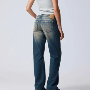 Weekday arrow jeans - 23/34 Aldrig änvänd 