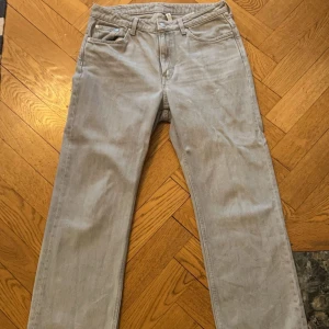 Jeans grå - W28L30 Skick 9/10