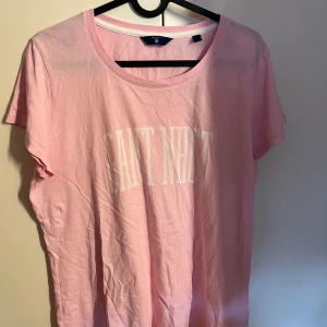 Gant t-shirt  - Använd fåtal gånger. 