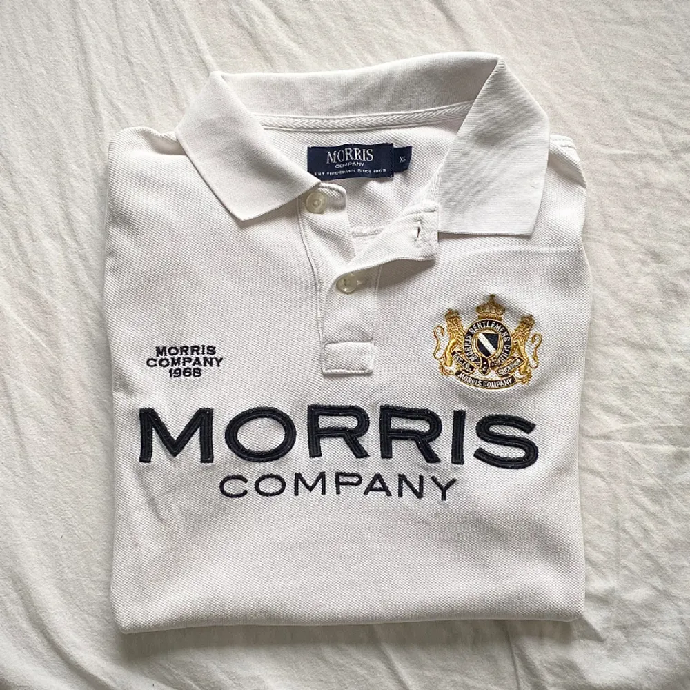 Morris pike tröja i bra skick stl XS. T-shirts.