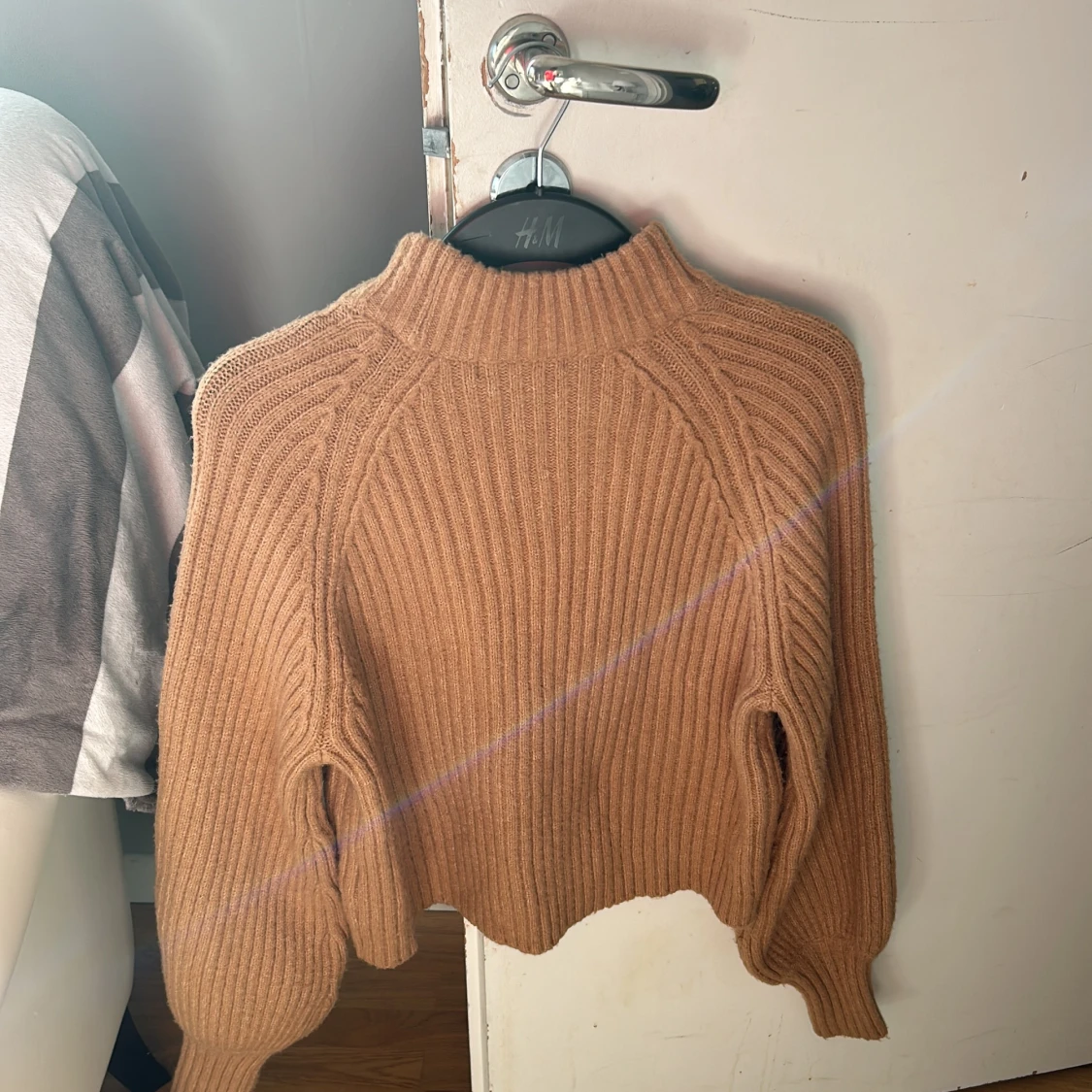 Stickad croppad tröja - 90