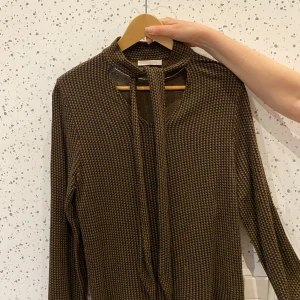 Brun topp  - Strl M 
