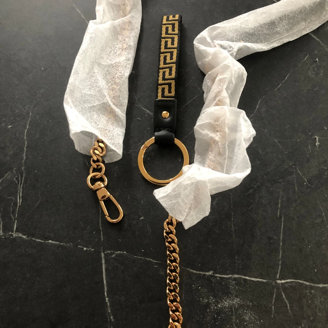 Versace virtus sholuder Bag Quilted leather  - 91