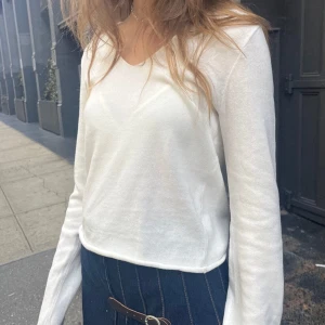 Långärmad Brandy melville - Long sleeve från brandy melville i nyskick som aldrig kommit till användning. Nypris €28, alltså ca 327 kr 💗