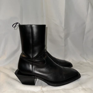 Eytys Luciano boots - I bra skick. Använda 3ggr. 