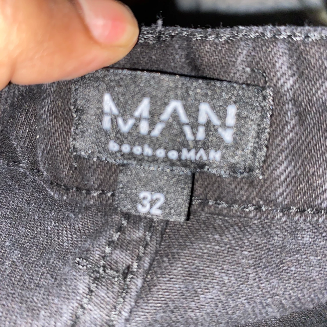 Omvända byxor  - 90