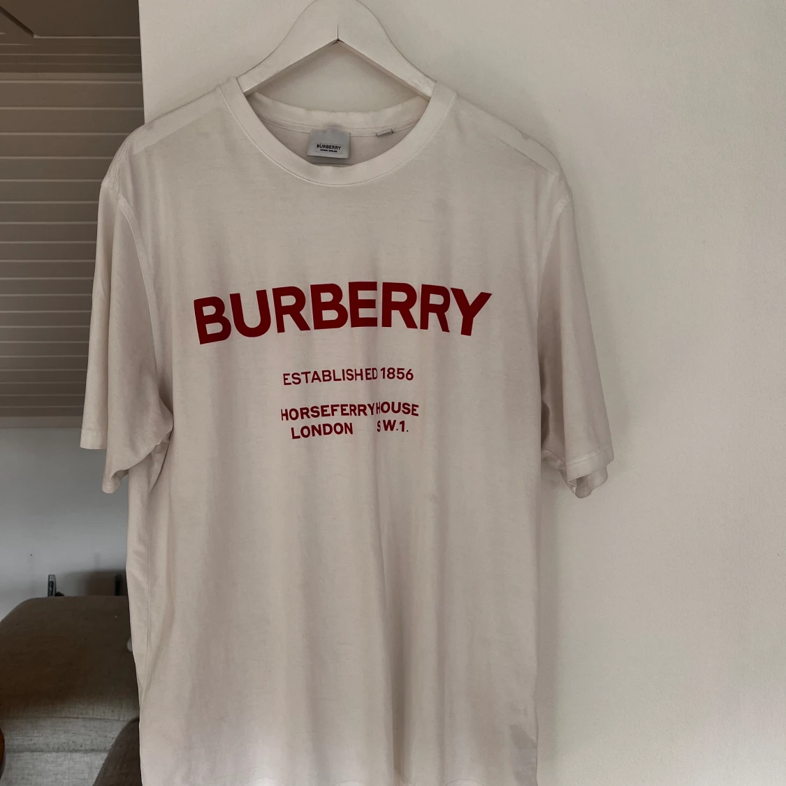 Burberry t-shirt