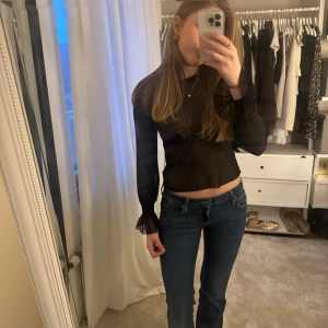  Fest topp - Jättefin Fest topp som tyvärr inte kommit till användning längre kollade andra jag säljer💕💕💕