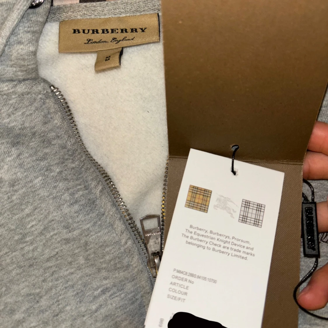 Helt ny Burberry kofta storlek M - 91