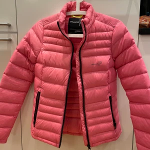 PelleP jacka  - Jättefin Pelle P jacka i stl XS, oanvänd💕 säljer då den är för liten. 