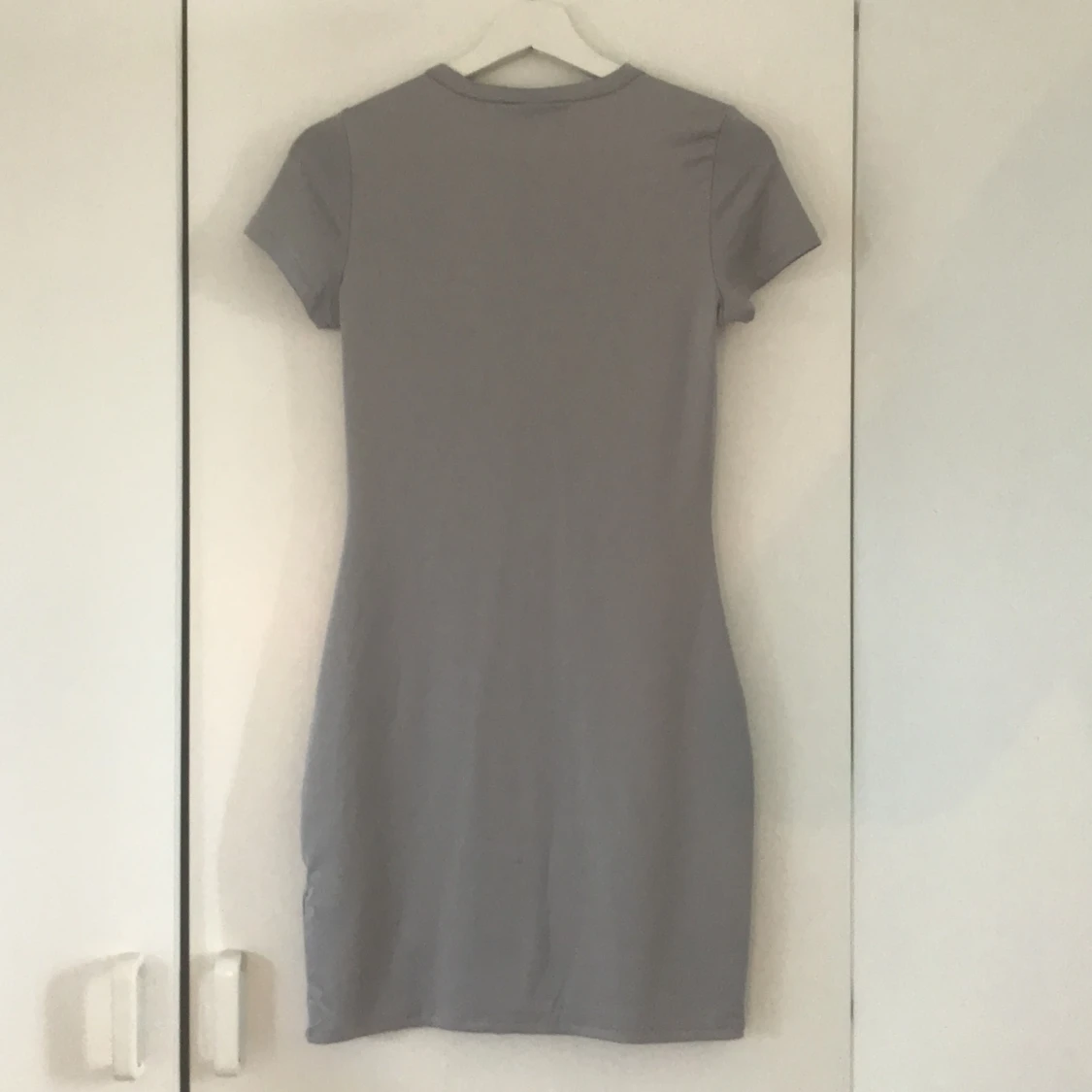 En klänning som är i nyskick. Storlek S - 92