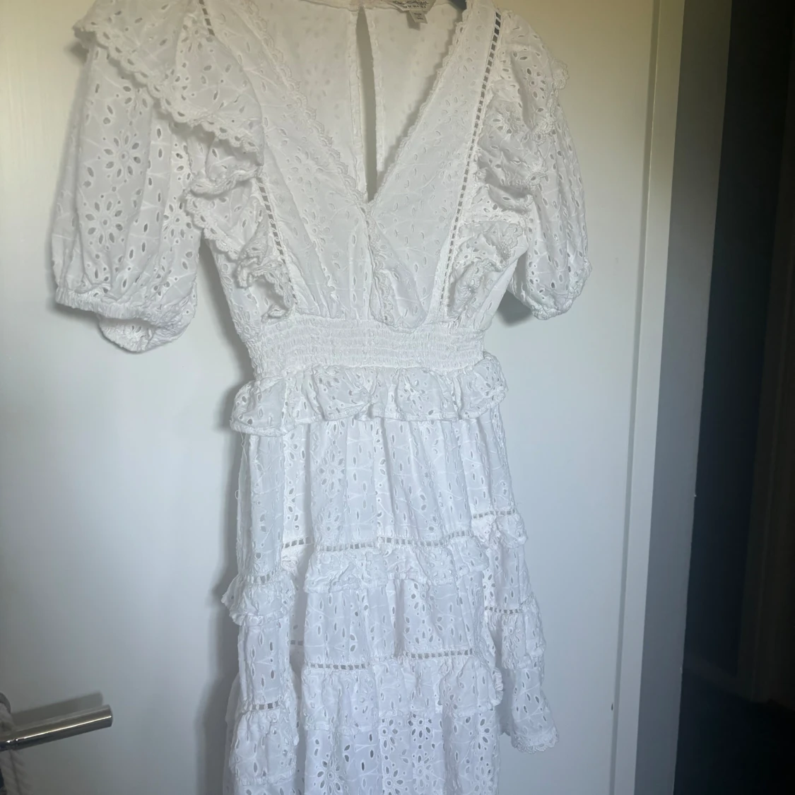 Superfin vit spetsklänning från ASOS - 91