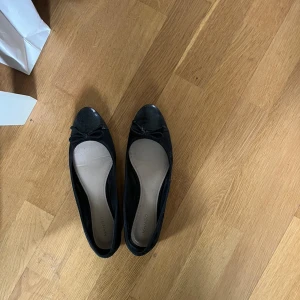 Ballerinaskor - Svarta super fint skick ballerinaskor
