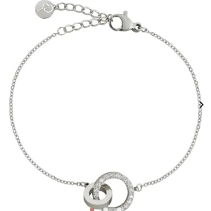 Edblad armband - Ett armband från Edblad i silver, bra skick. Ny pris 399kr. Bilderna är tagna från hemsidan och skriv ifall ni vill ha fler bilder. Säljer pga har börjat använda guld smycken❤️