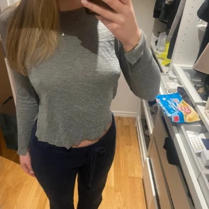 Zara topp - Tröja från Zara storlek S! Frakt tillkommer 🥰