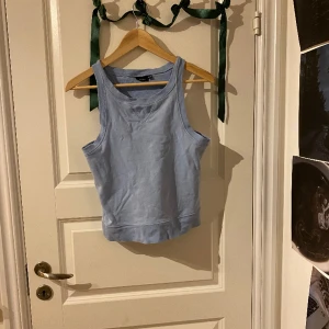 Linne - Ljusblå linne.