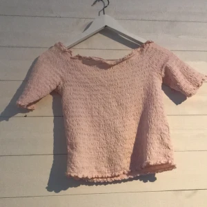 Tröja topp HM - Rosa topp HM Storlek 146/152 Bra skick 100% Cotton