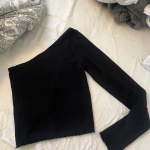 enarmad tröja  - i bra skick. 