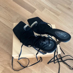 Simi London klackar  - Oanvänd 