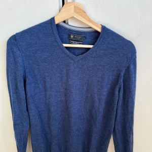 Stickad tröja - Merinoull 