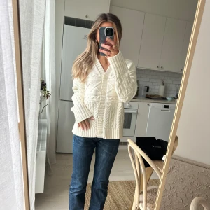 Stickad kofta - Superfin stickad kofta! Aldrig använd! Strl xxs/xs