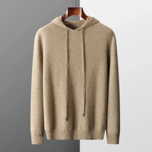 Merino cashmere hoodie! - Säljer denna merino cashmere hoodien som endast är använd 1 gång så skicket är som nytt storlek m men sitter som en s!