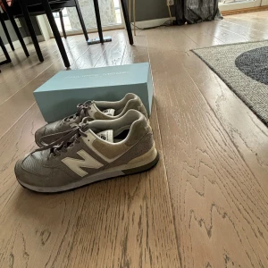 New balance skor  - Mer eller mindre oanvända. Skick 9/10