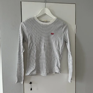 Levis Tshirt  - Fin Tshirt från levis. 