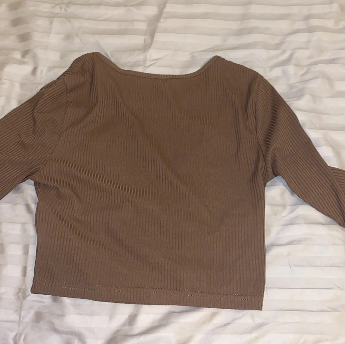 Fin långarmad kort tröja  - 90