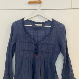 Odd Molly - Jättesöt blus :) pruta om ni vill! 