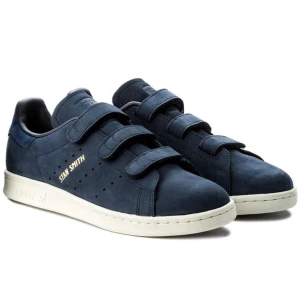 Adidas Stan Smith - Skor från adidas stan smith. Är i mockamaterial. Storlek 37 1/3.